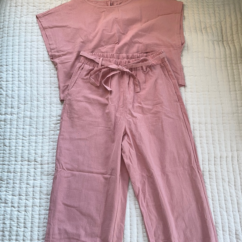 Women's 2 Piece Outfits Short Sleeve Crop Top and Pocketed Wide Leg Pants